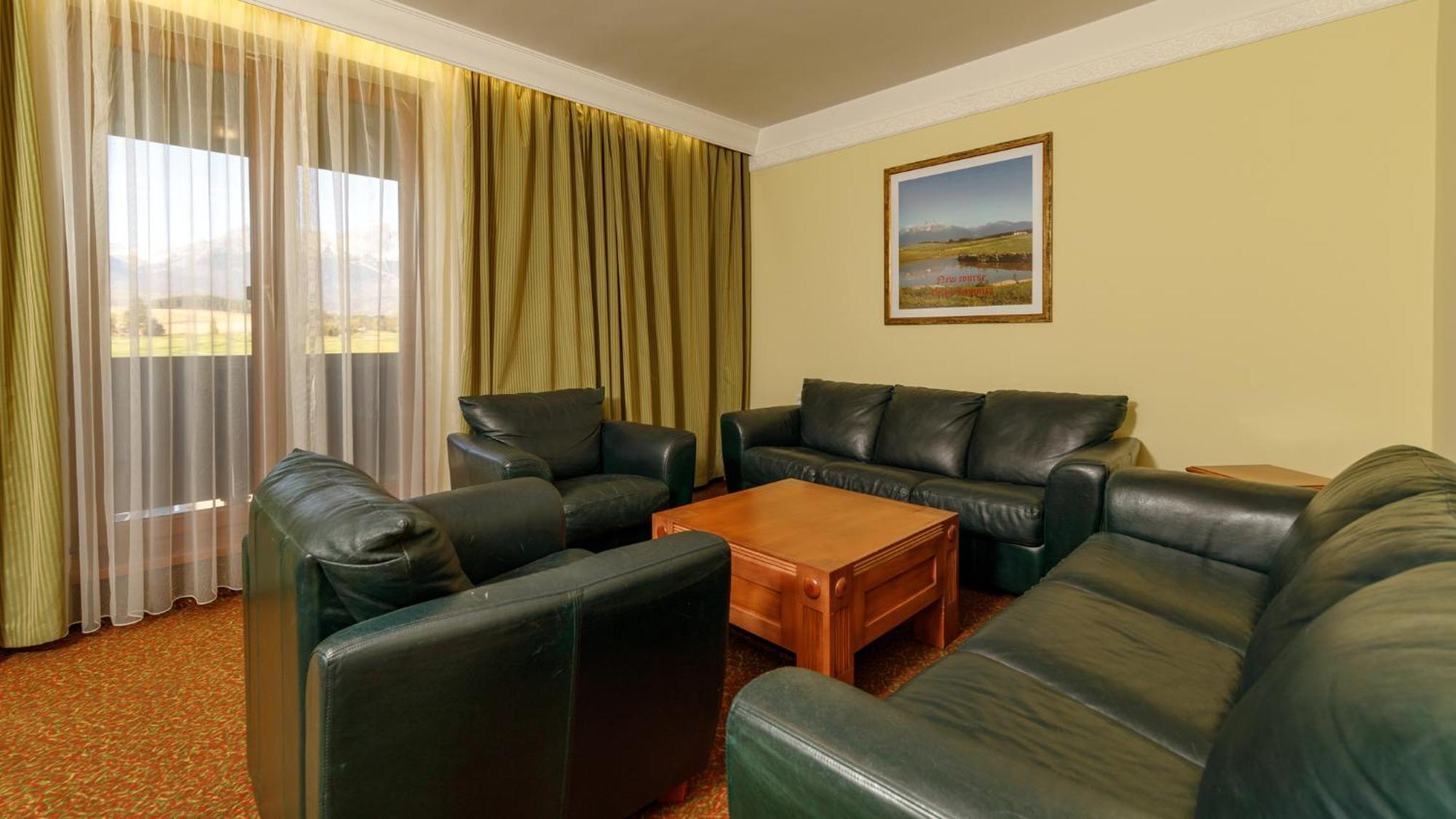 Hotel International Vel'ka Lomnica Kamer foto
