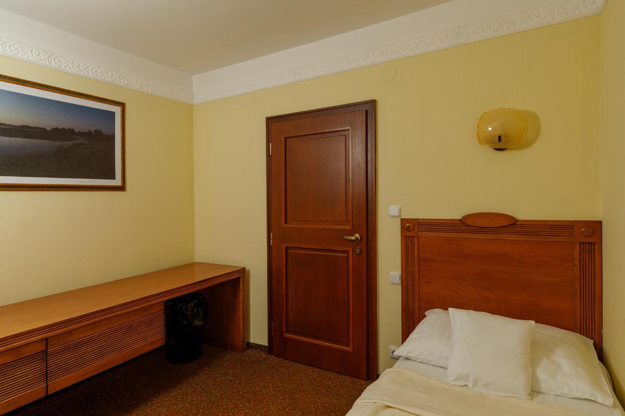 Hotel International Vel'ka Lomnica Kamer foto