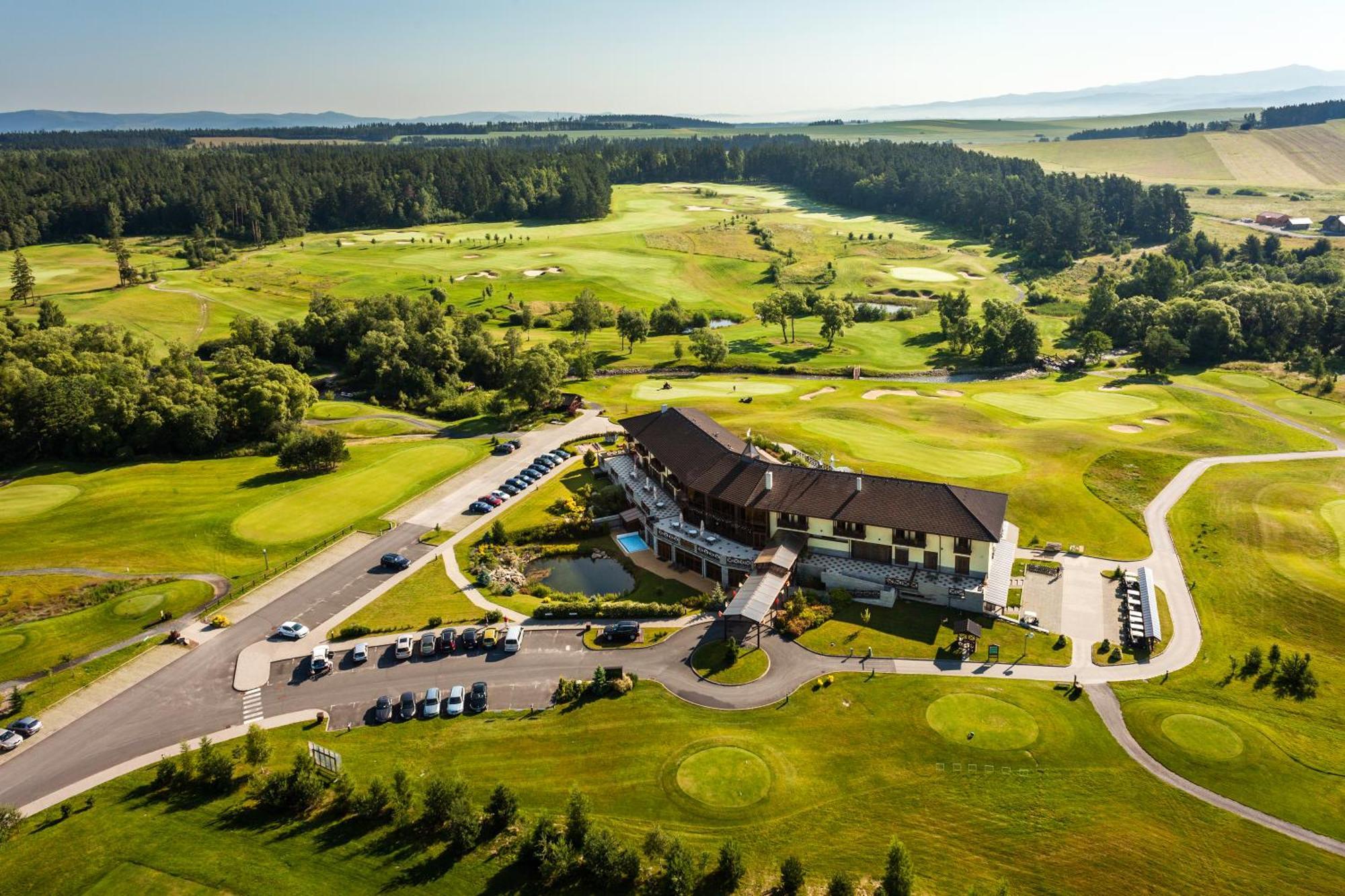 Hotel International Vel'ka Lomnica Buitenkant foto